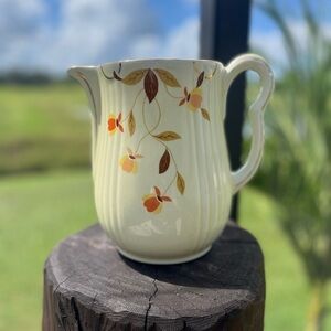 Hall's Superior Quality Kitchenware Autumn Leaf Pitcher
